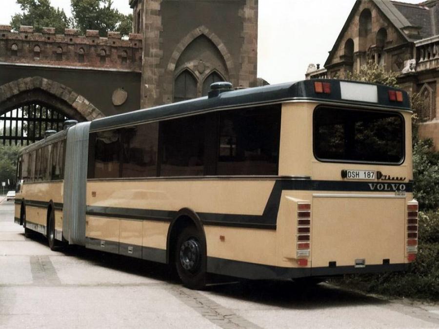  Ikarus 196 1982 года  (фото 2 из 4)